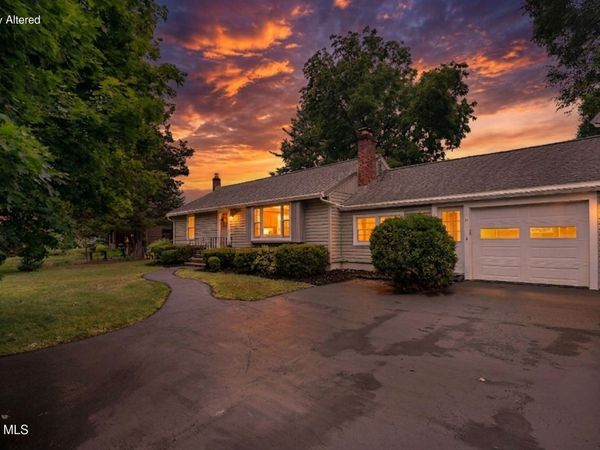 11 Carolyn Lane, Glenville, NY 12302