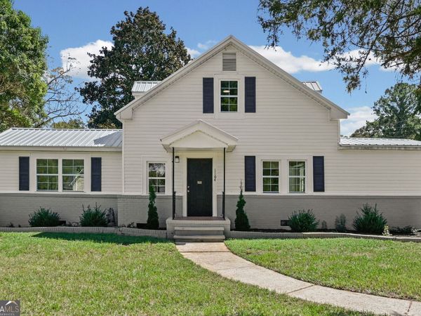 1104 E McIntosh Road, Griffin, GA 30223
