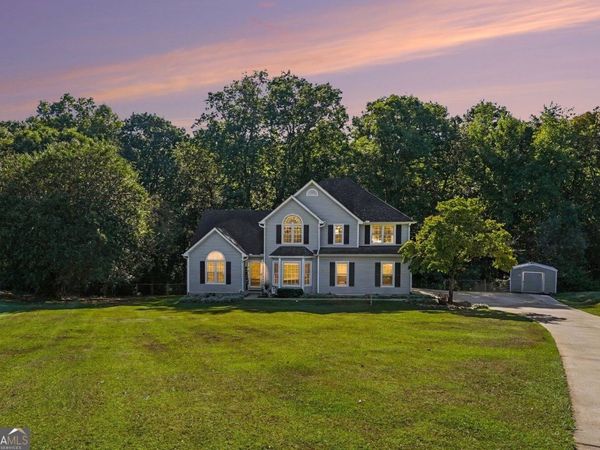285 Creekside Way, Mcdonough, GA 30252