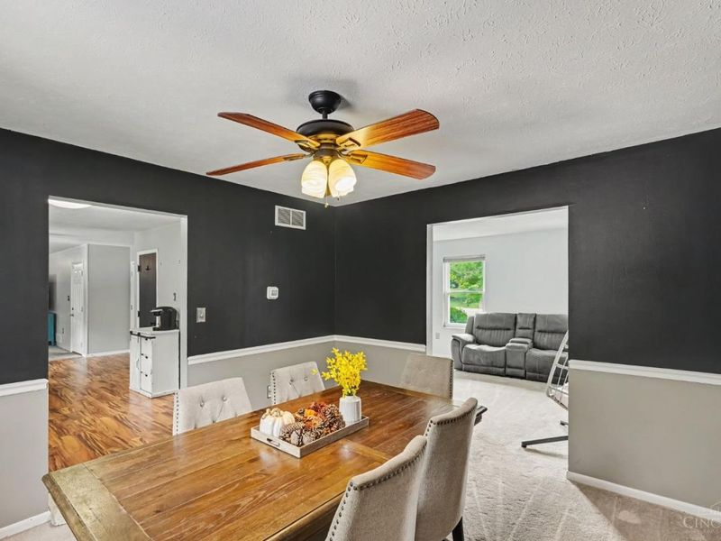 5862 Forge Bridge Drive, West Chester, OH 45069 Photo 7
