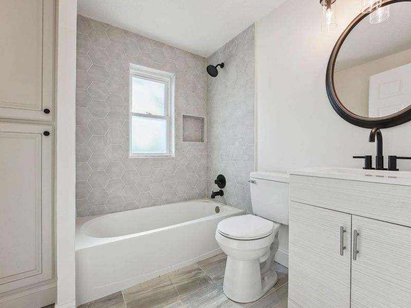 2481 Osceola Avenue, Columbus, OH 43211 Photo 18