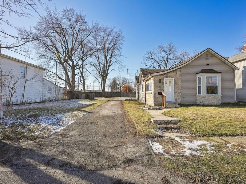 2481 Osceola Avenue, Columbus, OH 43211 Photo 33