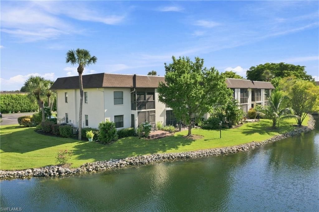 9271 Central Park Dr, Unit 206, Fort Myers, FL 33919 Photo