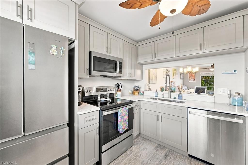 9271 Central Park Dr, Unit 206, Fort Myers, FL 33919 Photo