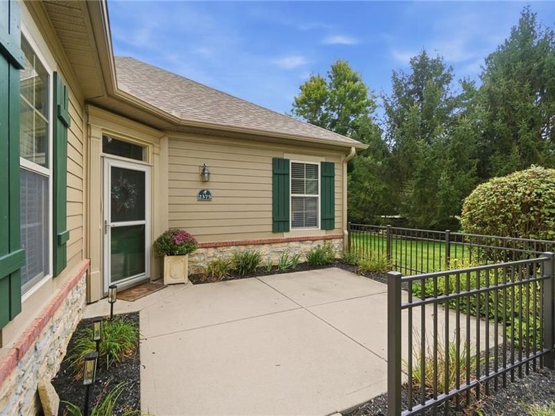 2375 Locust Hill Boulevard, Beavercreek, OH 45431 Photo 6