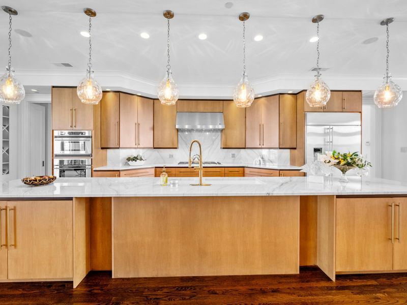 100 W Rivercenter Boulevard, Unit 3B, Covington, KY 41011 Photo 30
