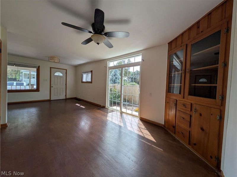 56 Charlotte Street, Akron, OH 44303 Photo 7