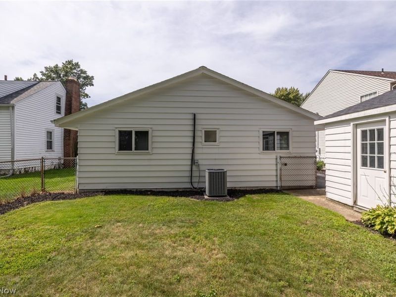 1019 Elmwood Drive, Willoughby, OH 44094 Photo 19