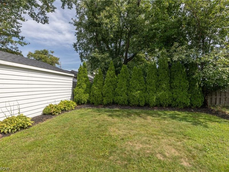 1019 Elmwood Drive, Willoughby, OH 44094 Photo 20