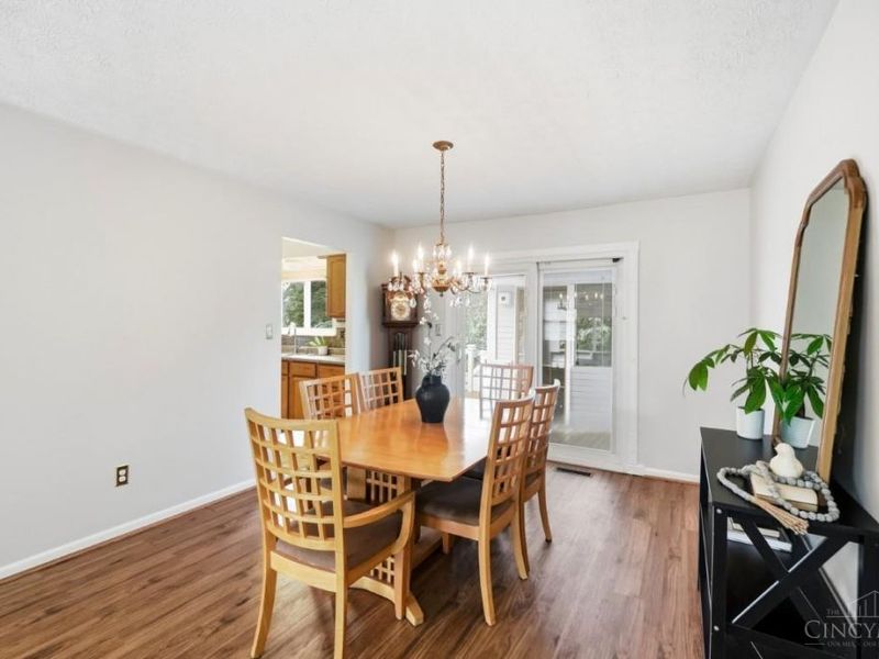 7709 Whitehall Circle W, West Chester, OH 45069 Photo 14