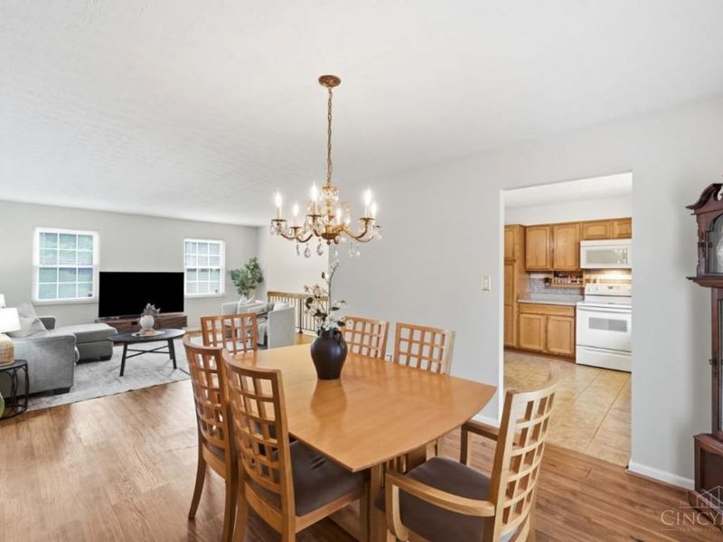 7709 Whitehall Circle W, West Chester, OH 45069 Photo 15