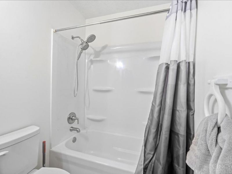 7709 Whitehall Circle W, West Chester, OH 45069 Photo 34
