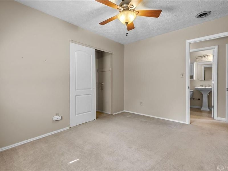 802 Range Avenue, Miamisburg, OH 45342 Photo 21