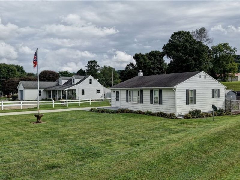 22292 State Route 751, West Lafayette, OH 43845 Photo 3