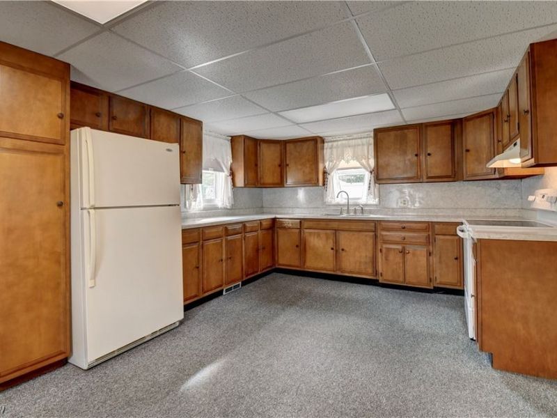 22292 State Route 751, West Lafayette, OH 43845 Photo 6