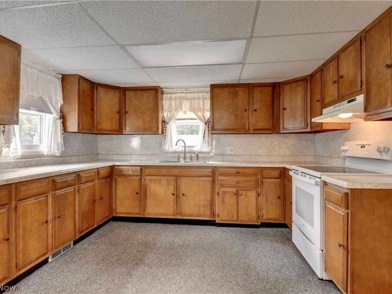 22292 State Route 751, West Lafayette, OH 43845 Photo 7