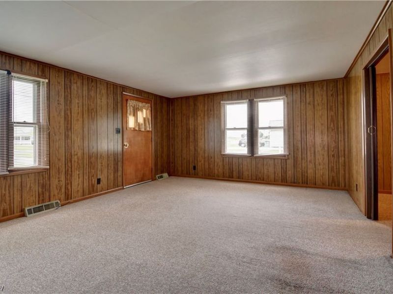 22292 State Route 751, West Lafayette, OH 43845 Photo 8