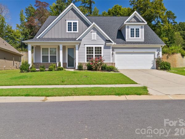 7893 Creek Park Drive, Denver, NC 28037