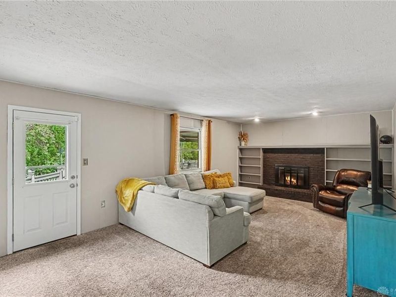 5862 Forge Bridge Drive, West Chester, OH 45069 Photo 10