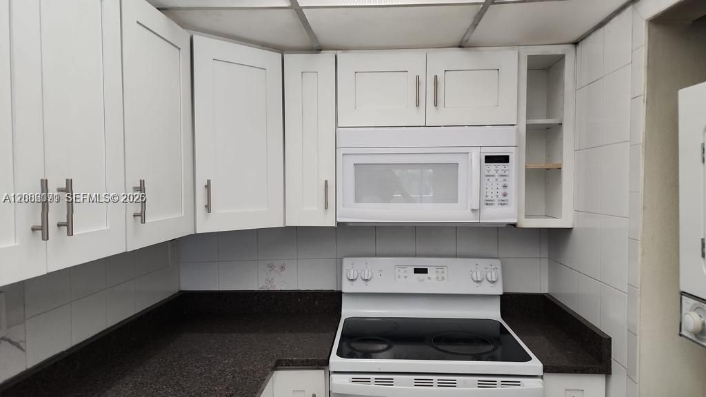 10000 NW 80th Ct, Unit 2312, Hialeah Gardens, FL 33016 Photo