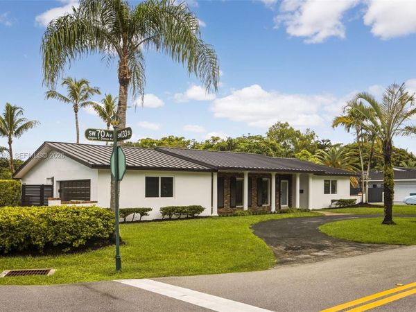 13240 SW 70th Ave, Pinecrest, FL 33156