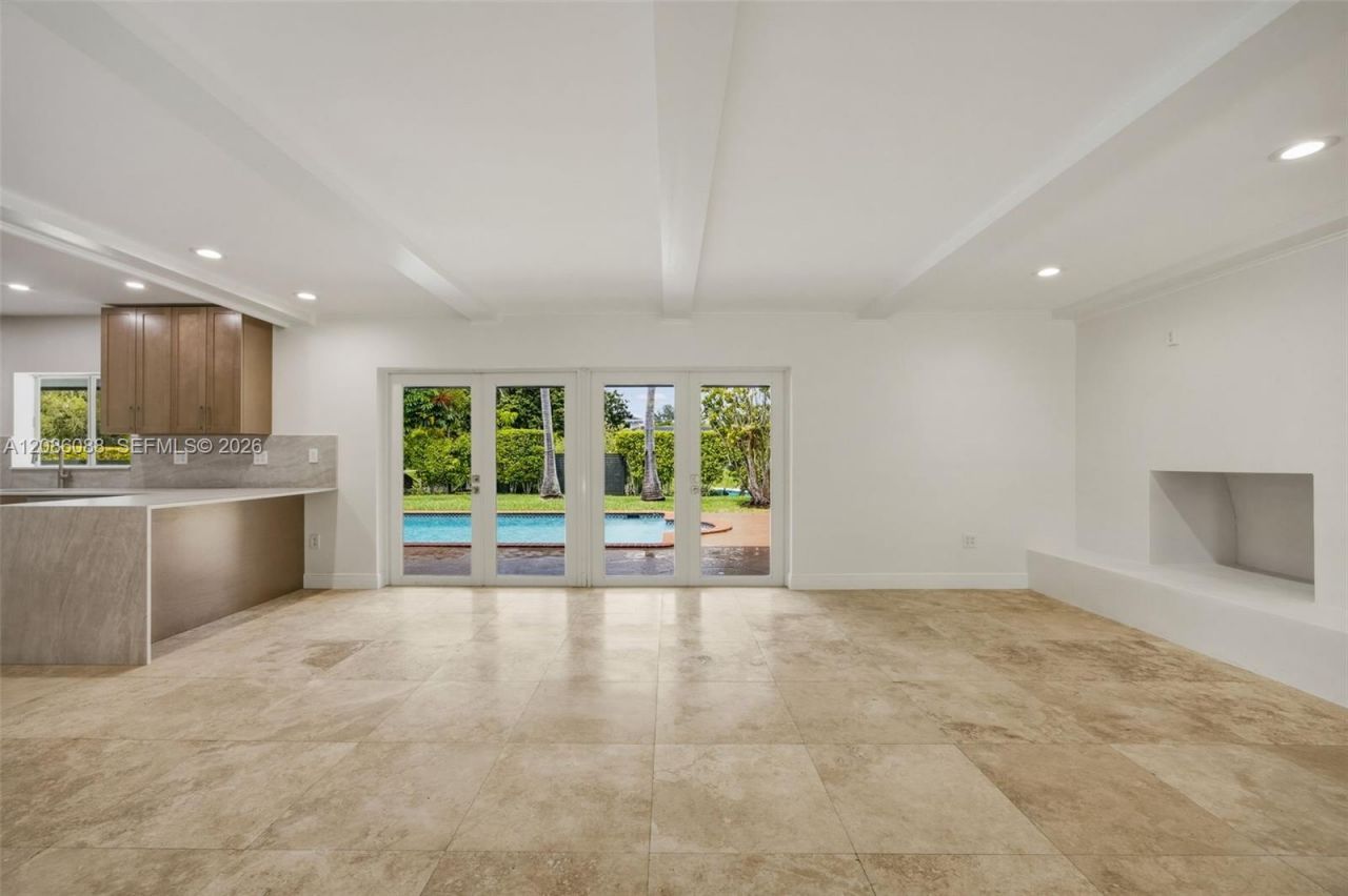 13240 SW 70th Ave, Pinecrest, FL 33156 Photo