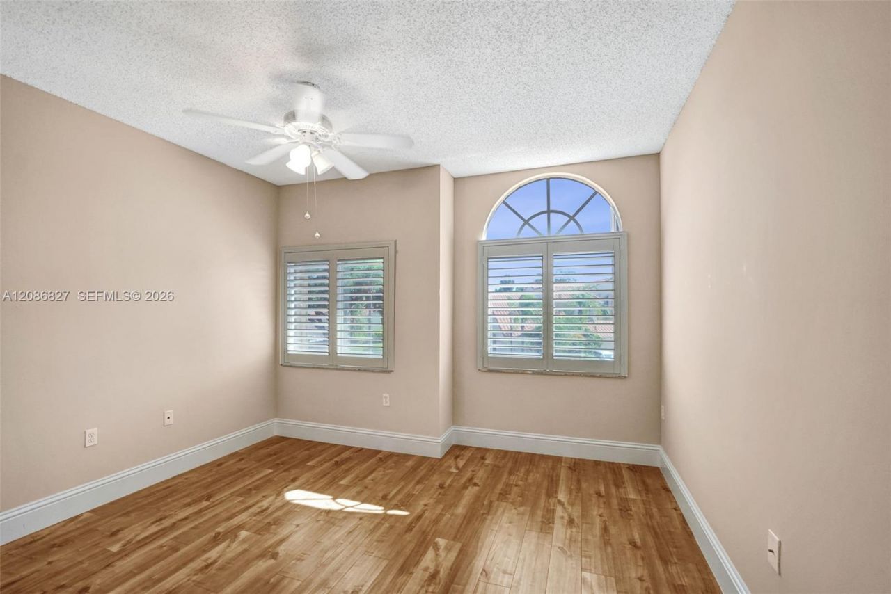 513 W Palm Aire Dr, Unit 513, Pompano Beach, FL 33069 Photo