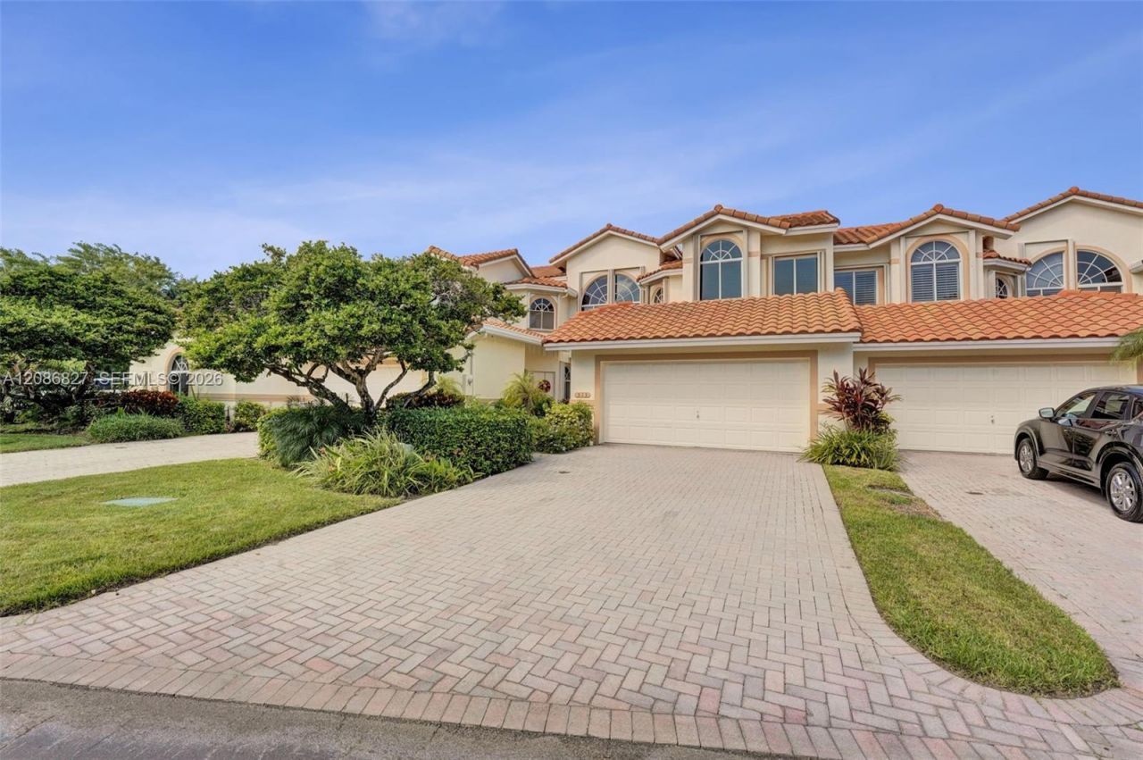 513 W Palm Aire Dr, Unit 513, Pompano Beach, FL 33069 Photo