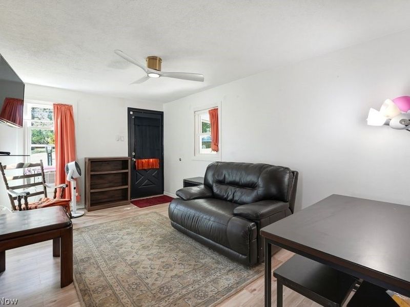 1362 Yellowstone Avenue, Akron, OH 44310 Photo 6