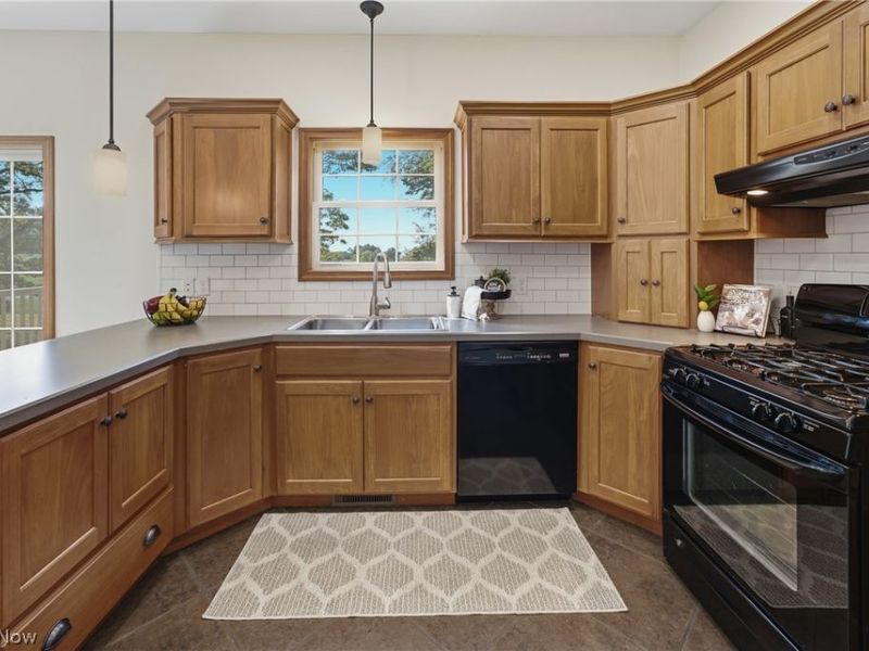 1478 Crosswind Court, Wooster, OH 44691 Photo 11
