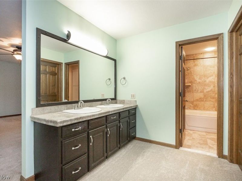 2870 Hudson Aurora Road, Hudson, OH 44236 Photo 21