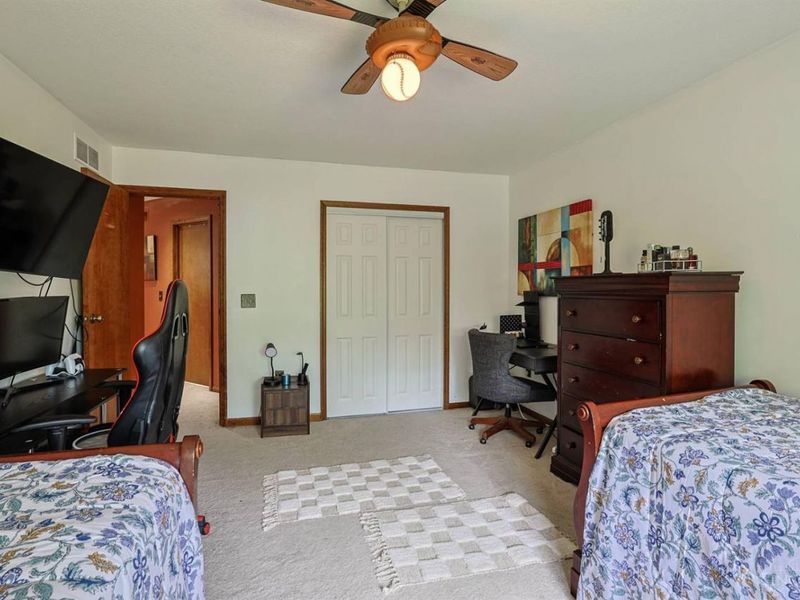 205 Droxford Court, Unit 112, Cincinnati, OH 45246 Photo 23