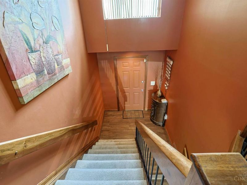 205 Droxford Court, Unit 112, Cincinnati, OH 45246 Photo 35