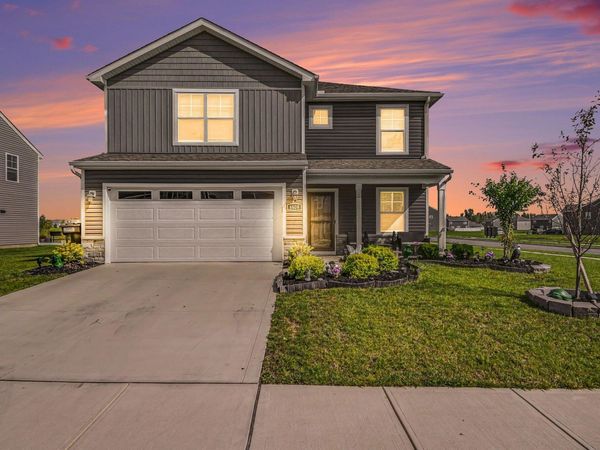 6608 Pfeifer Ash Drive, Canal Winchester, OH 43110