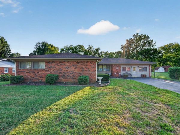 241 Hilltopper Drive, Bowling Green, KY 42101