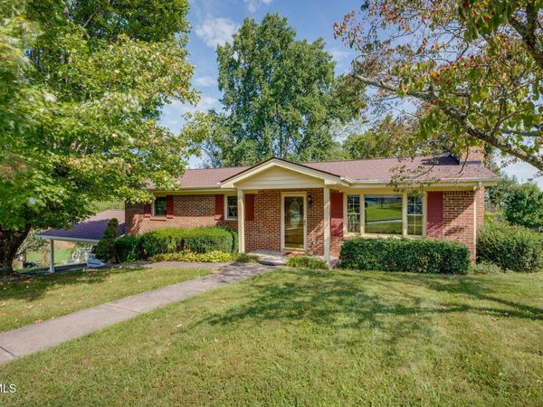 551 Meadowcrest Drive, Bristol, VA 24201