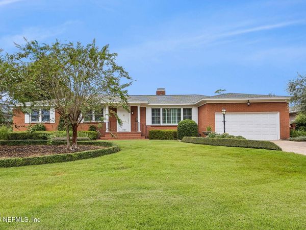 4737 EXETER Lane, Jacksonville, FL 32210