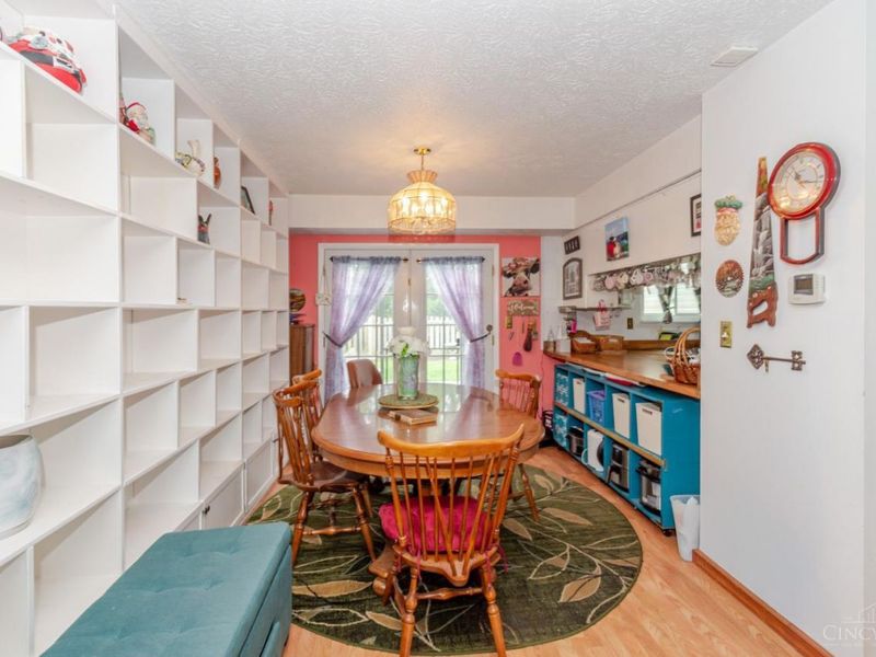 7663 Brams Hill Drive, Washington Township, OH 45459 Photo 5