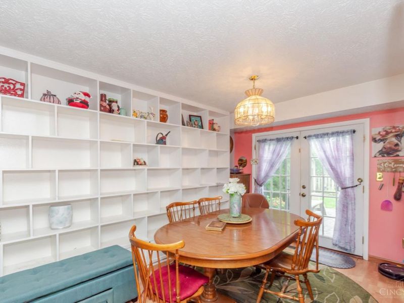 7663 Brams Hill Drive, Washington Township, OH 45459 Photo 6