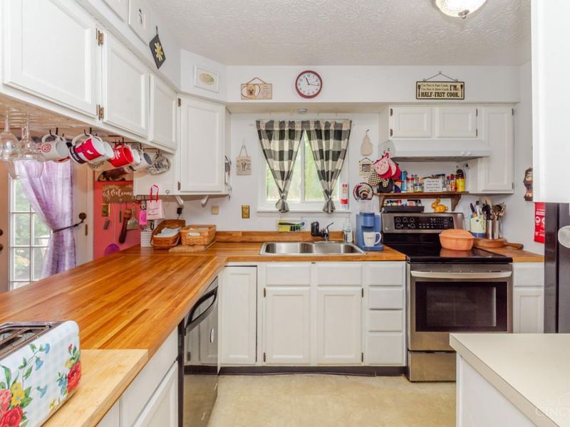 7663 Brams Hill Drive, Washington Township, OH 45459 Photo 7