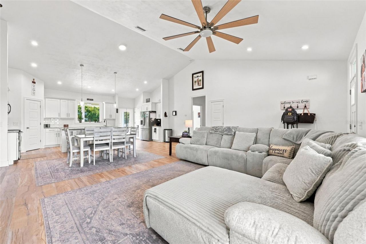 186 SW 24th Avenue, Trenton, FL 32693 Photo