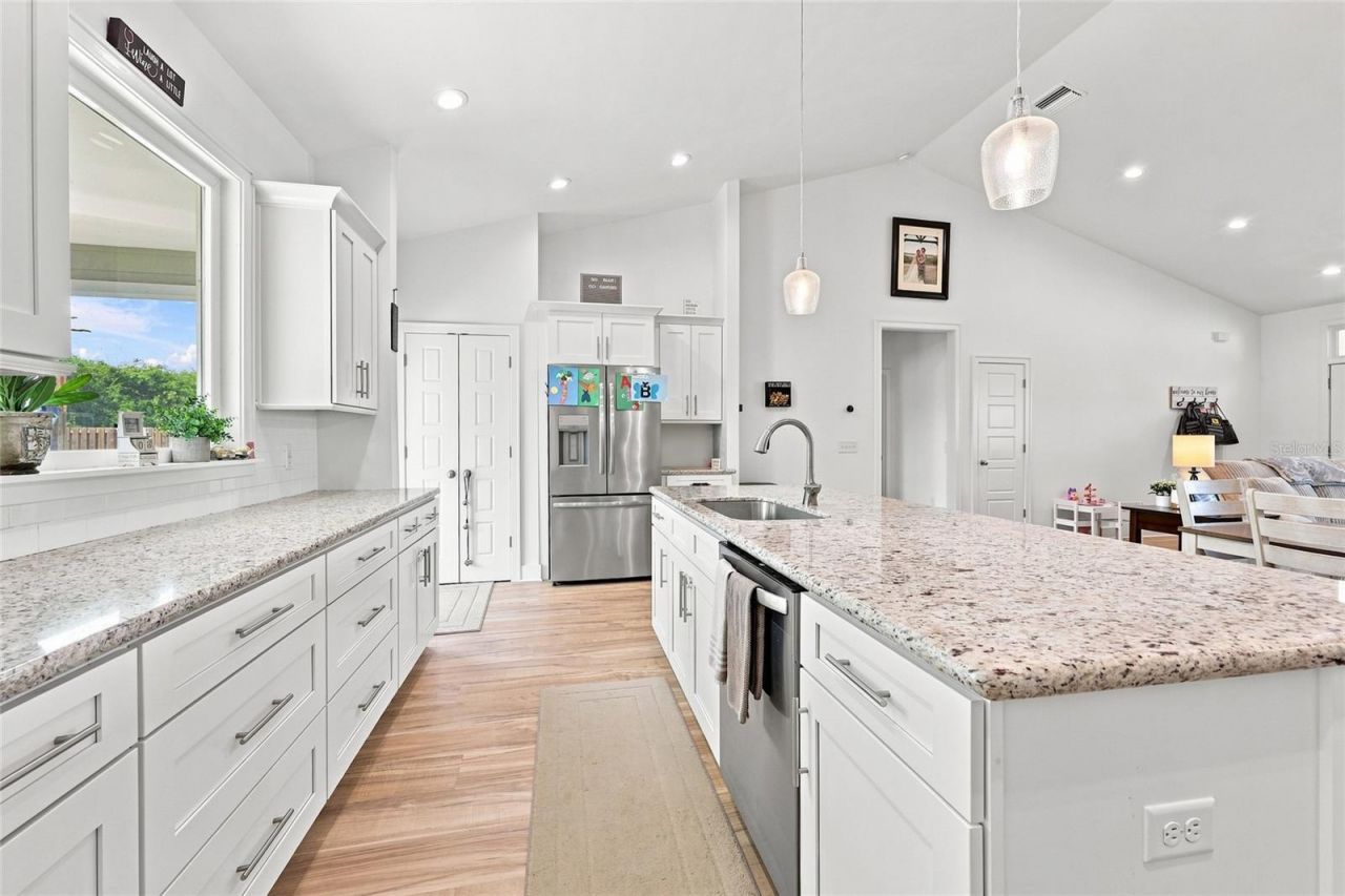 186 SW 24th Avenue, Trenton, FL 32693 Photo