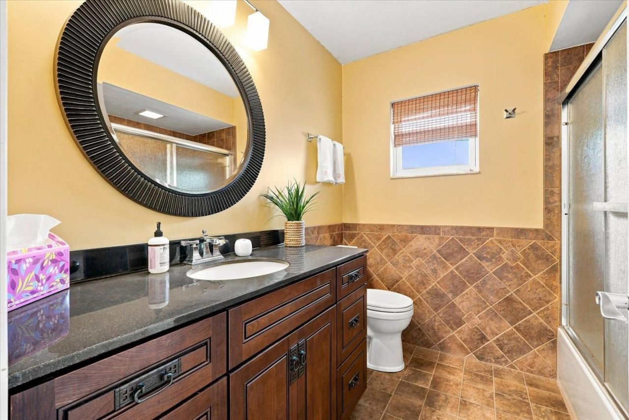 2334 Tropical Shores Drive Se, Saint Petersburg, FL 33705 Photo