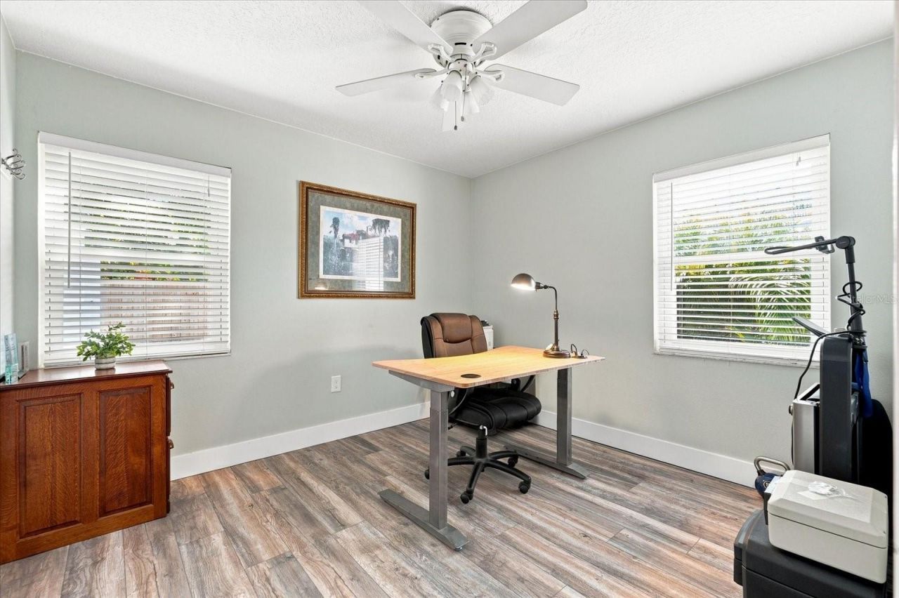 2334 Tropical Shores Drive Se, Saint Petersburg, FL 33705 Photo