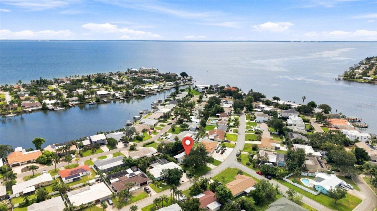 2334 Tropical Shores Drive Se, Saint Petersburg, FL 33705 Photo