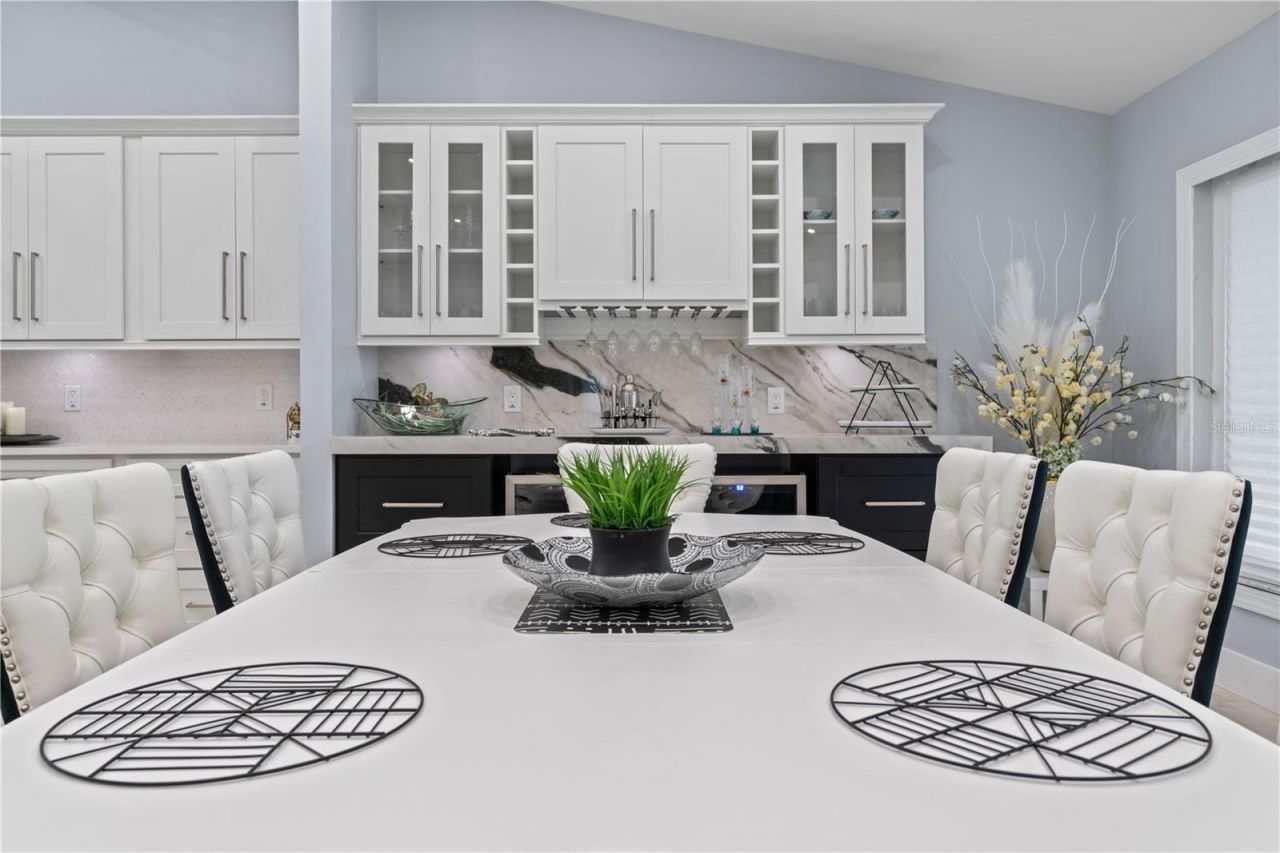 4712 Dover Cliff Court, Dover, FL 33527 Photo