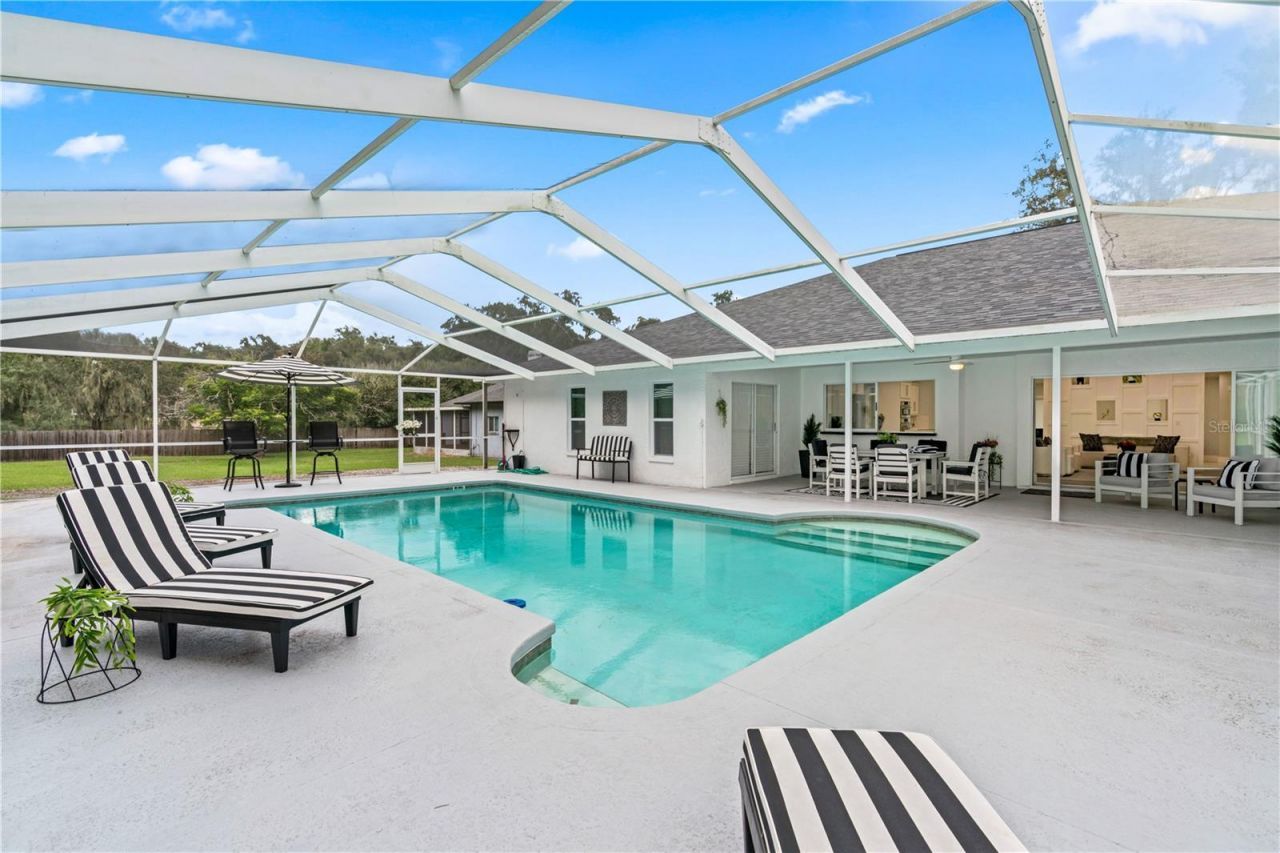 4712 Dover Cliff Court, Dover, FL 33527 Photo