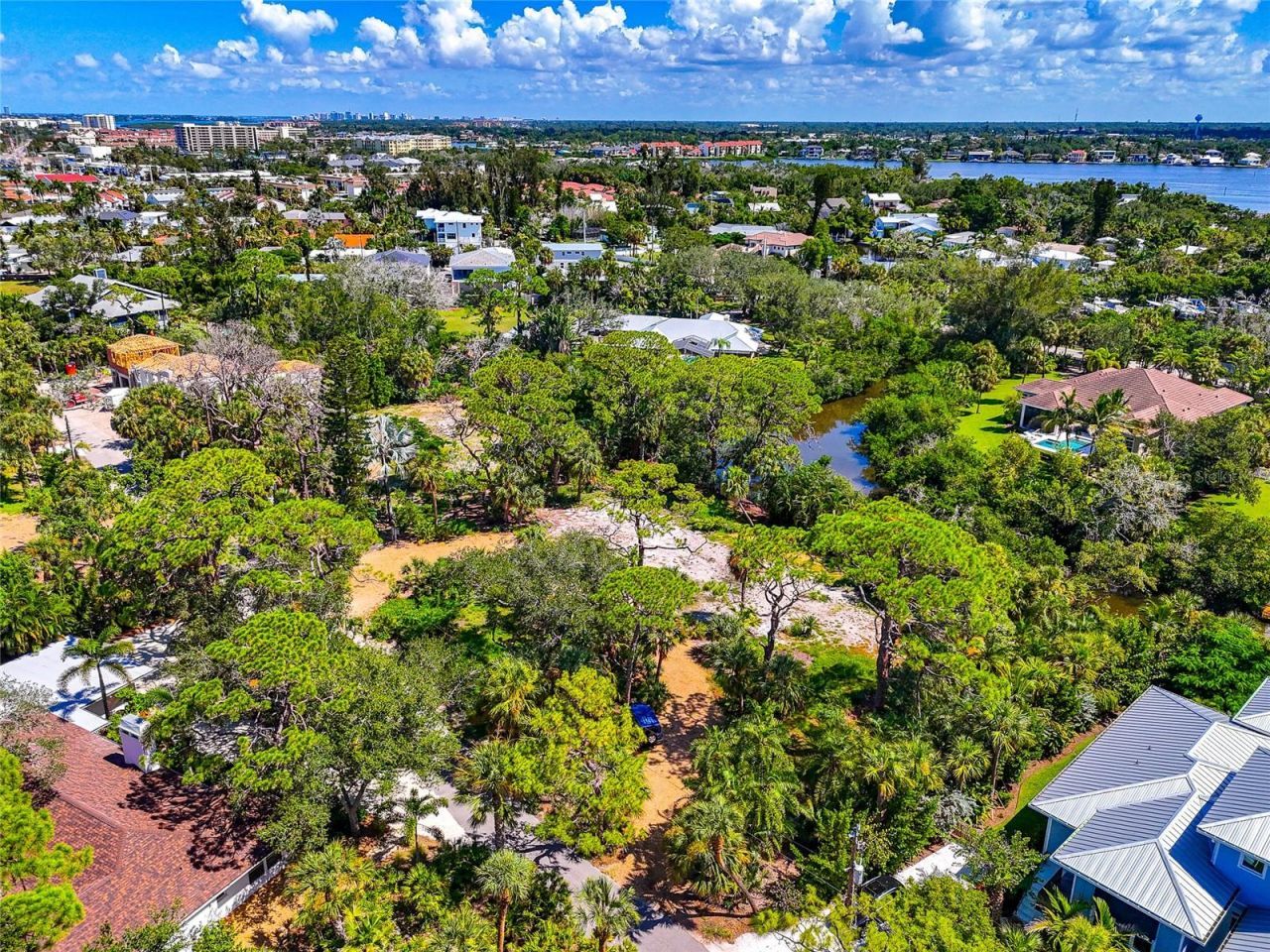 7233 Pine Needle Road, Sarasota, FL 34242 Photo