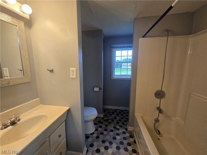 1225 Greenhouse Road, Zanesville, OH 43701 Photo 9
