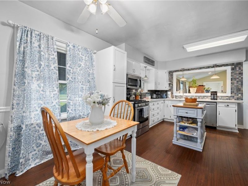 9988 W Ridge Road, Elyria, OH 44035 Photo 18